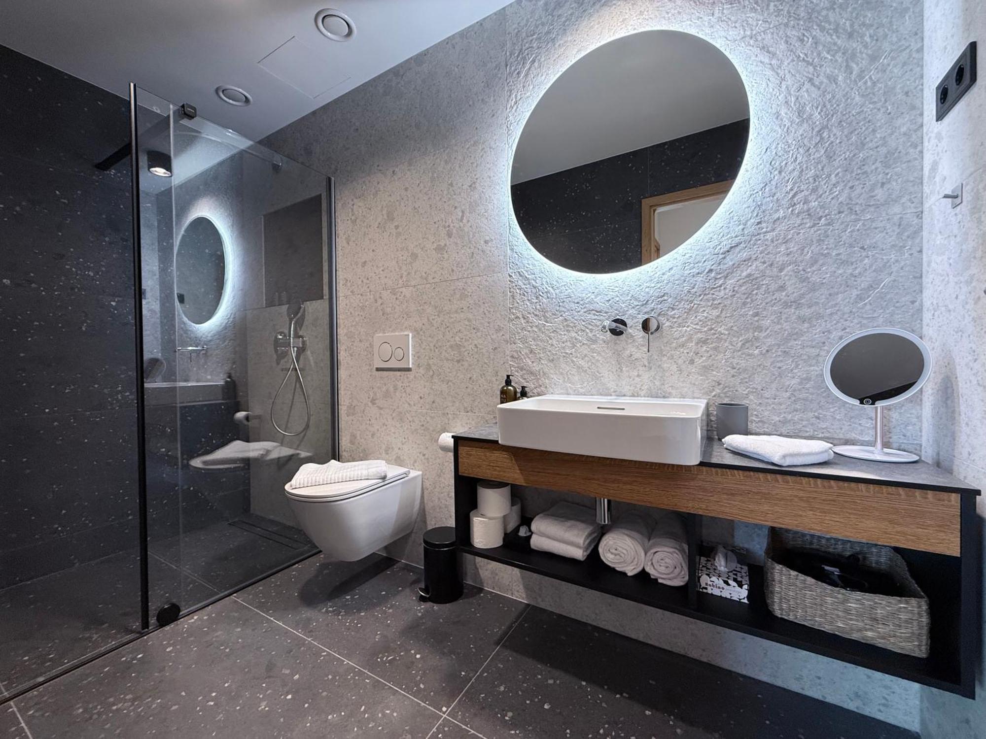 Elsa Spa Apartments トゥクス エクステリア 写真