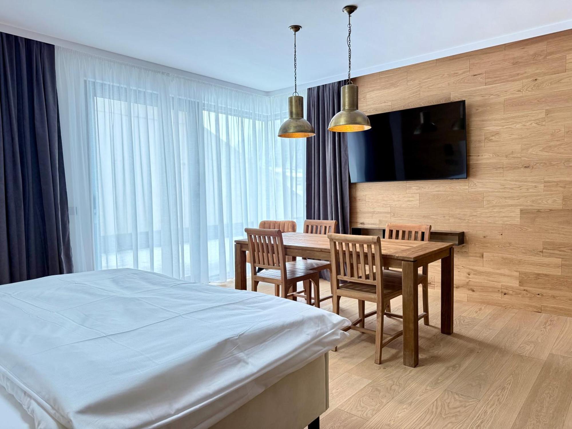 Elsa Spa Apartments トゥクス 部屋 写真