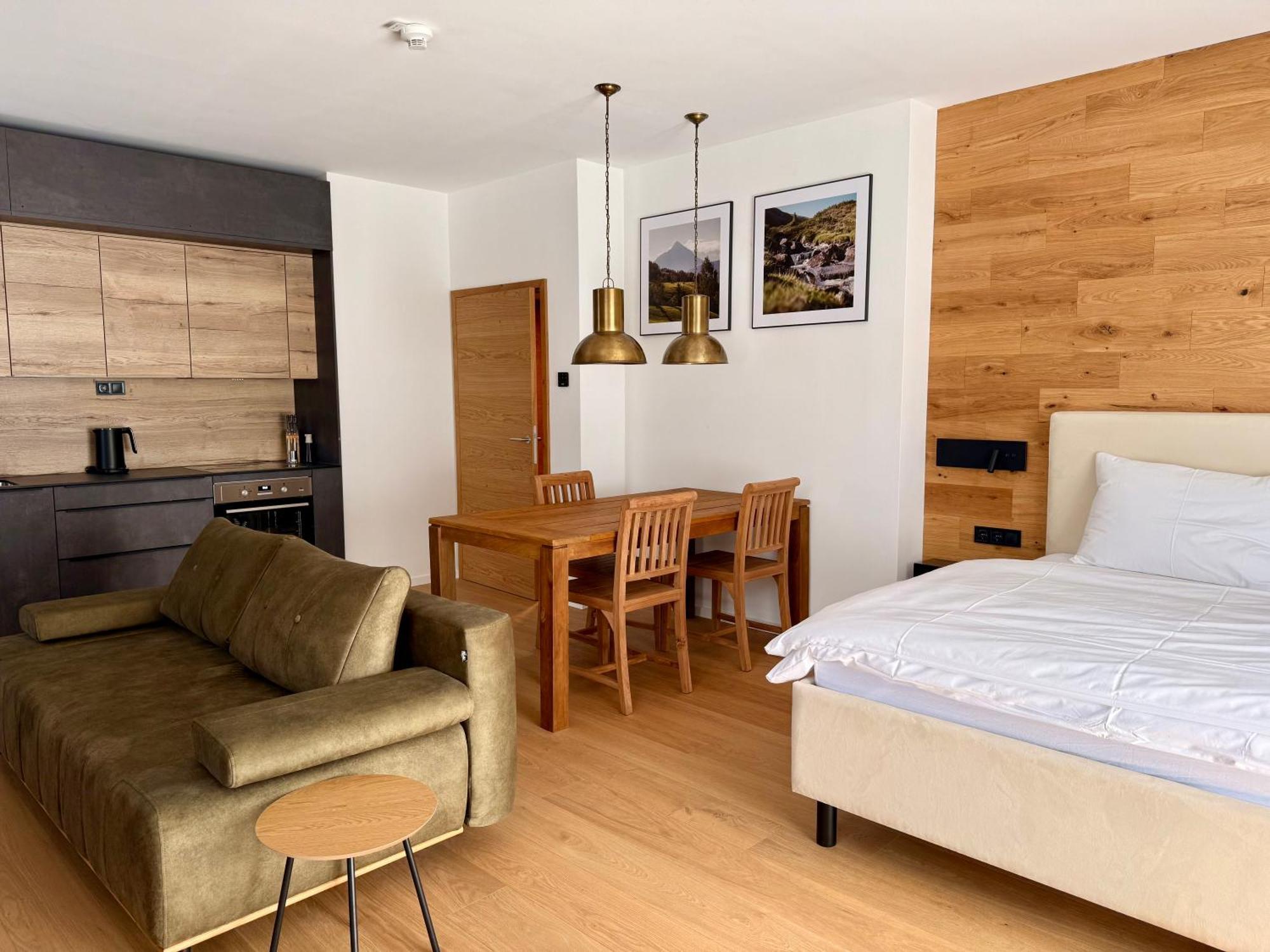 Elsa Spa Apartments トゥクス 部屋 写真
